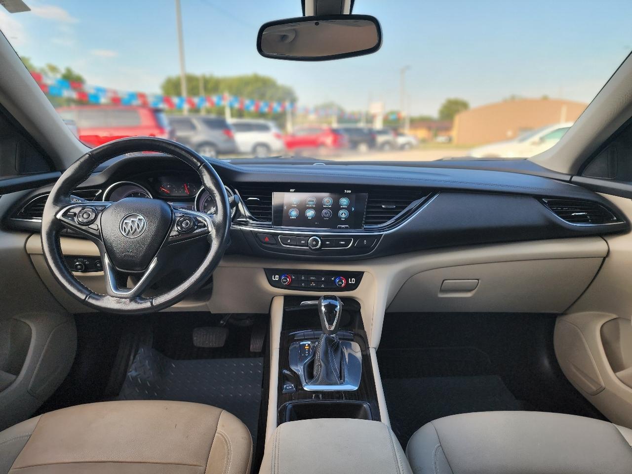 Buick Regal Essence 2018