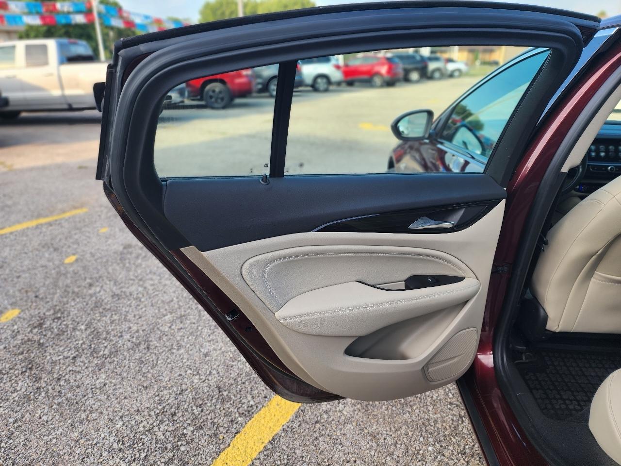 Buick Regal Essence 2018