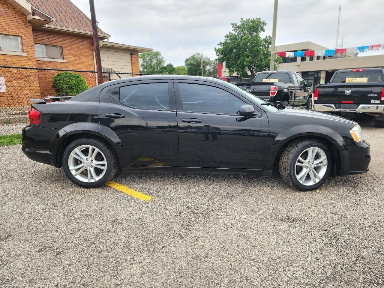 Dodge Avenger SXT 2012