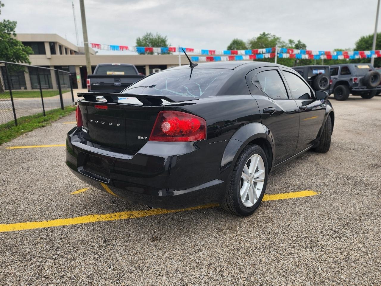 Dodge Avenger SXT 2012
