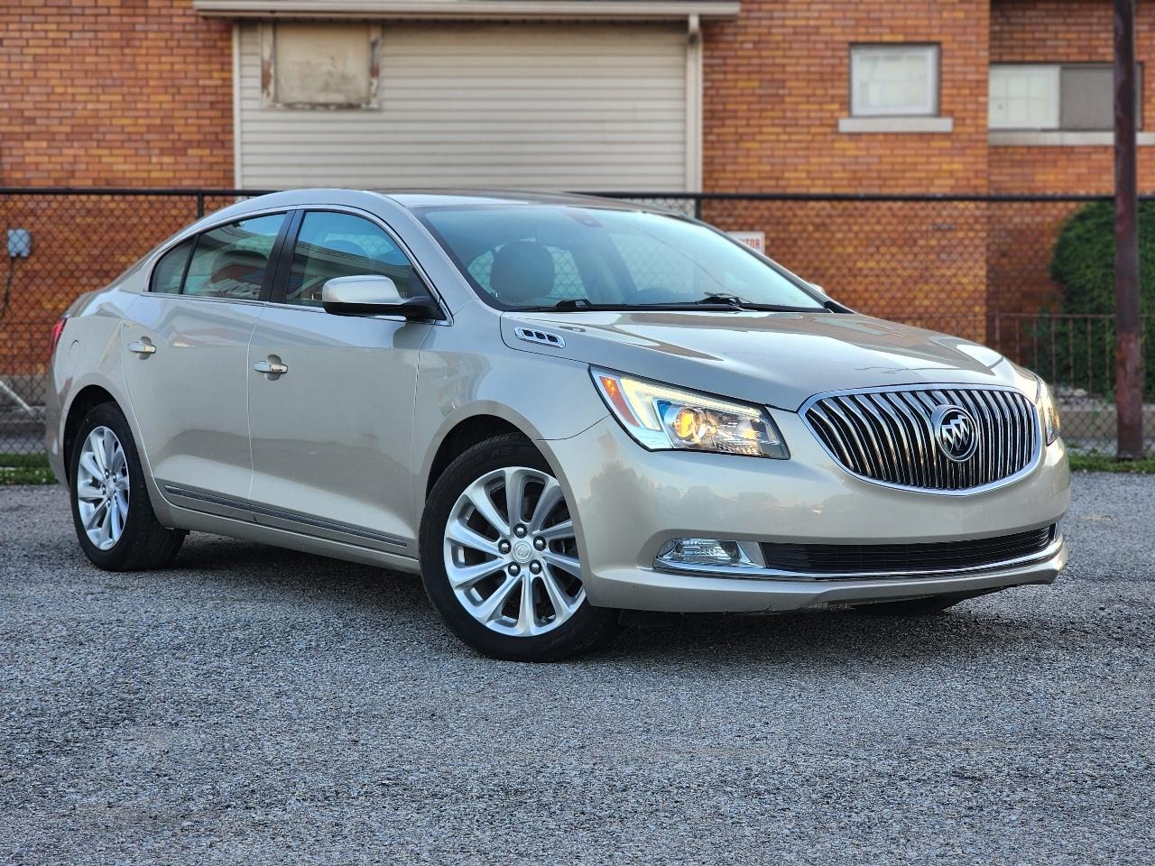 Buick LaCrosse Base 2014