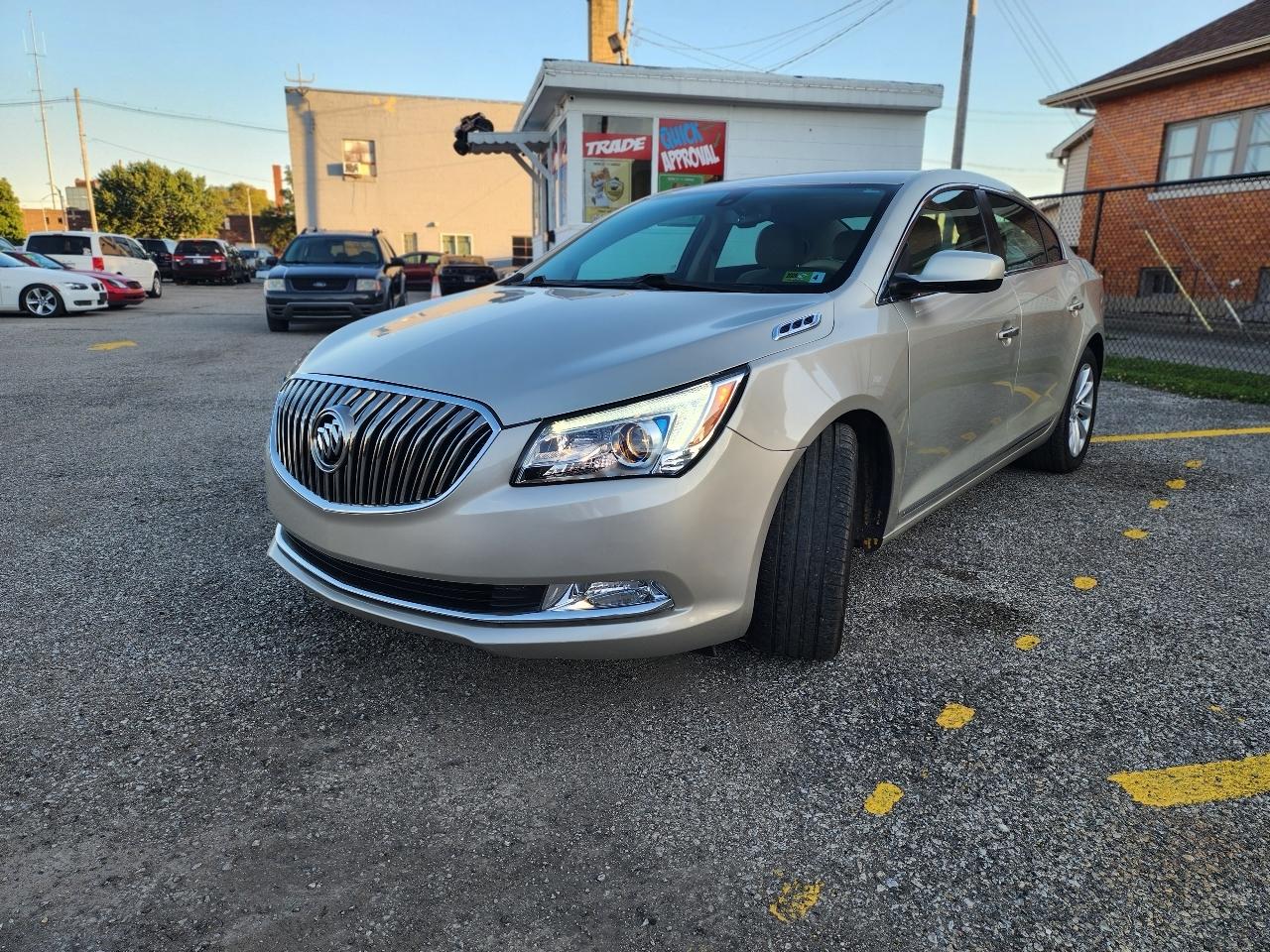 Buick LaCrosse Base 2014