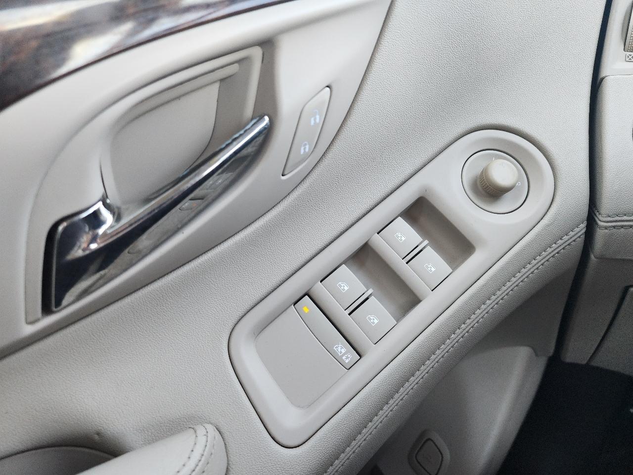 Buick LaCrosse Base 2014
