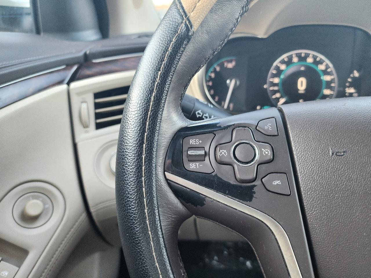 Buick LaCrosse Base 2014
