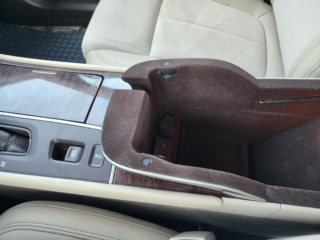 Buick LaCrosse Base 2014