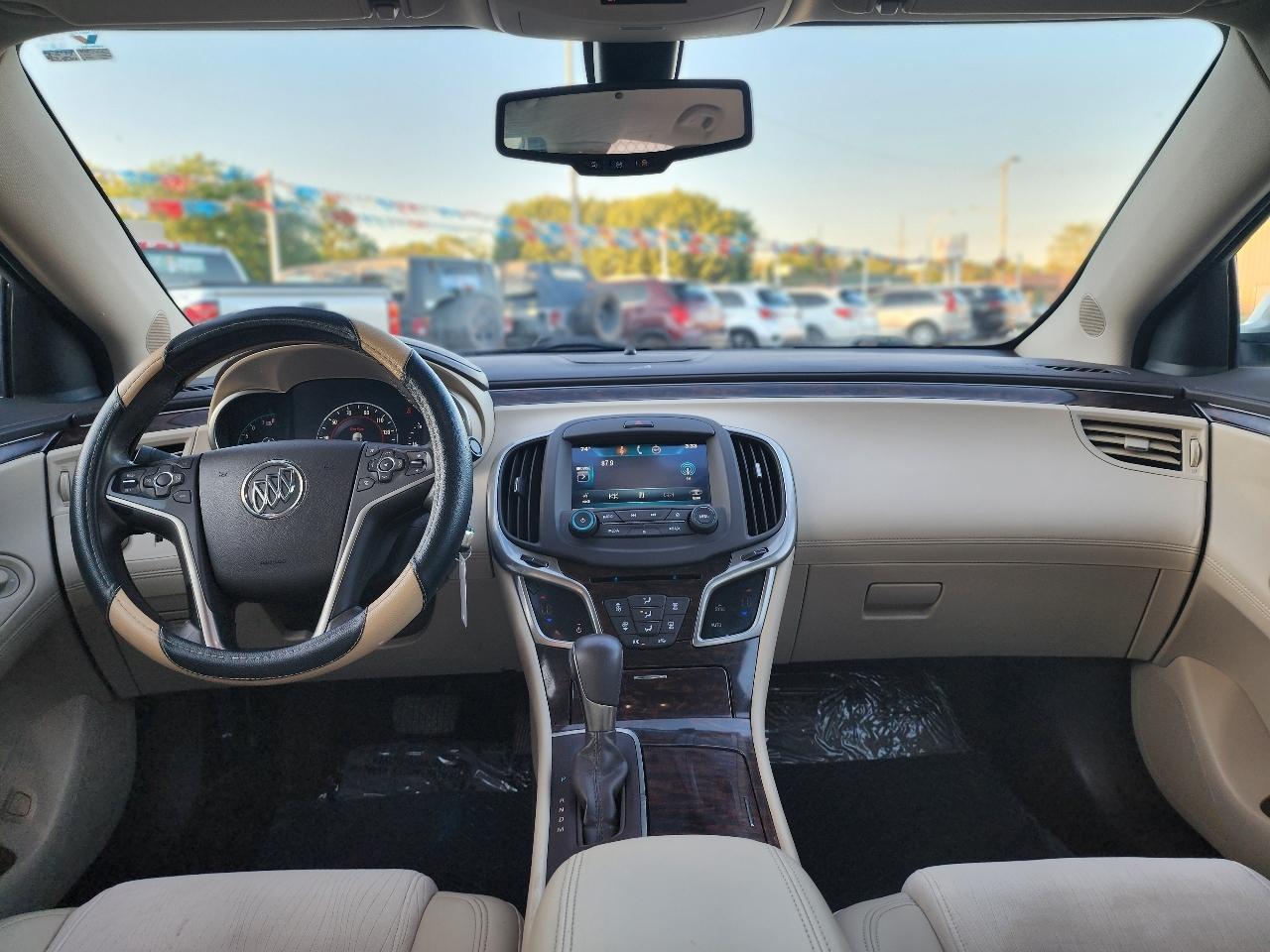Buick LaCrosse Base 2014