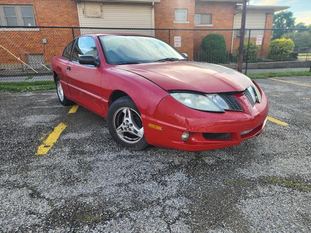Red 2004 Pontiac Sunfire Coupe Front-Wheel Drive Automatic