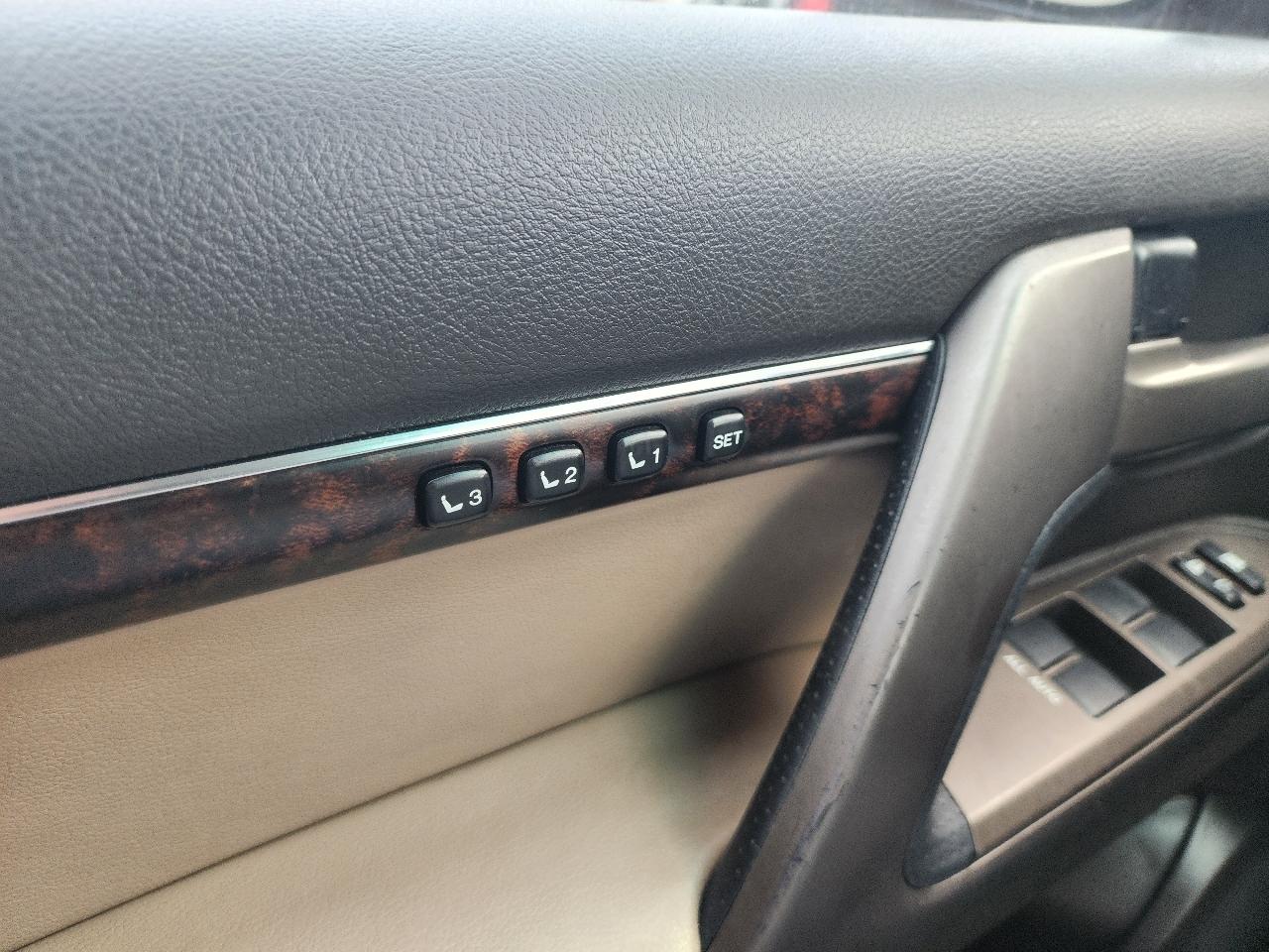 Toyota Land Cruiser 4WD 2008