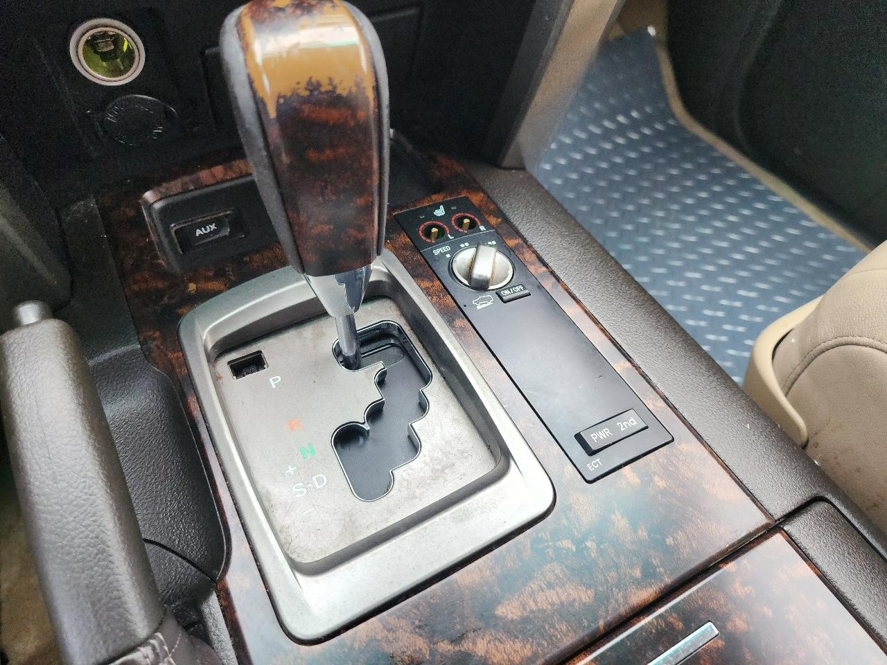 Toyota Land Cruiser 4WD 2008
