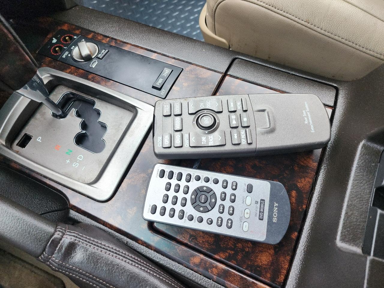 Toyota Land Cruiser 4WD 2008