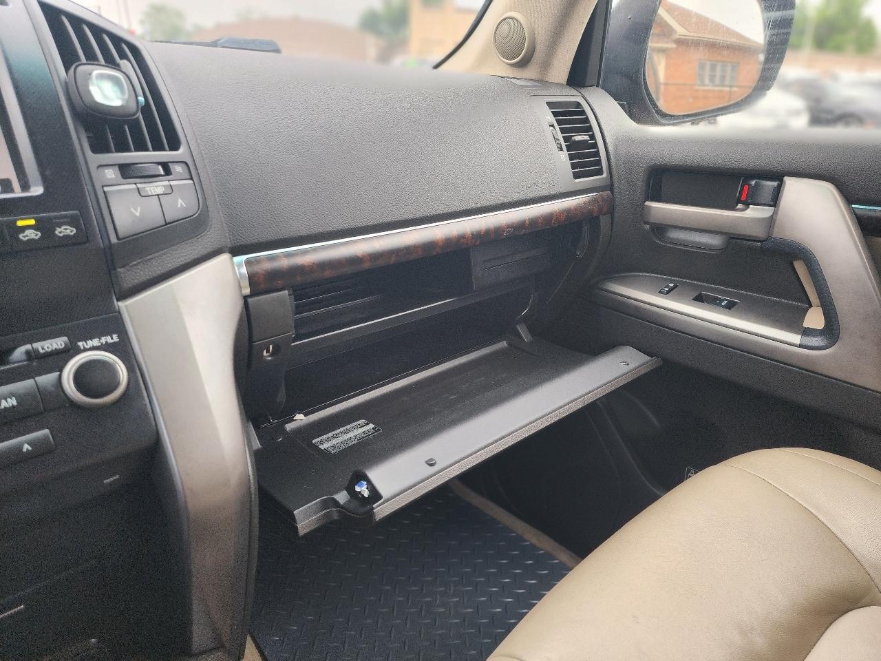 Toyota Land Cruiser 4WD 2008