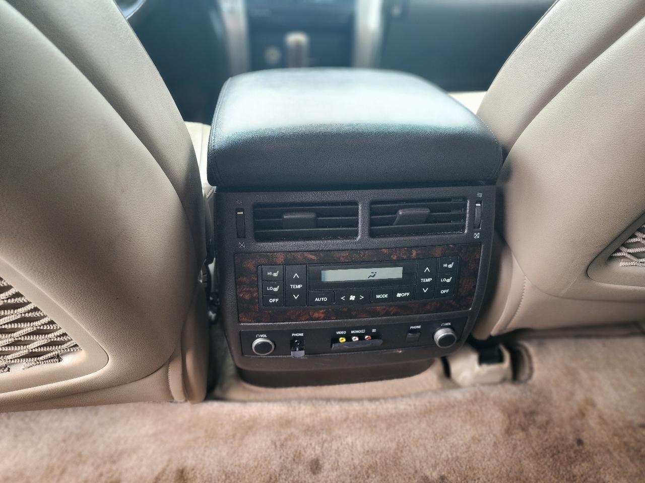 Toyota Land Cruiser 4WD 2008