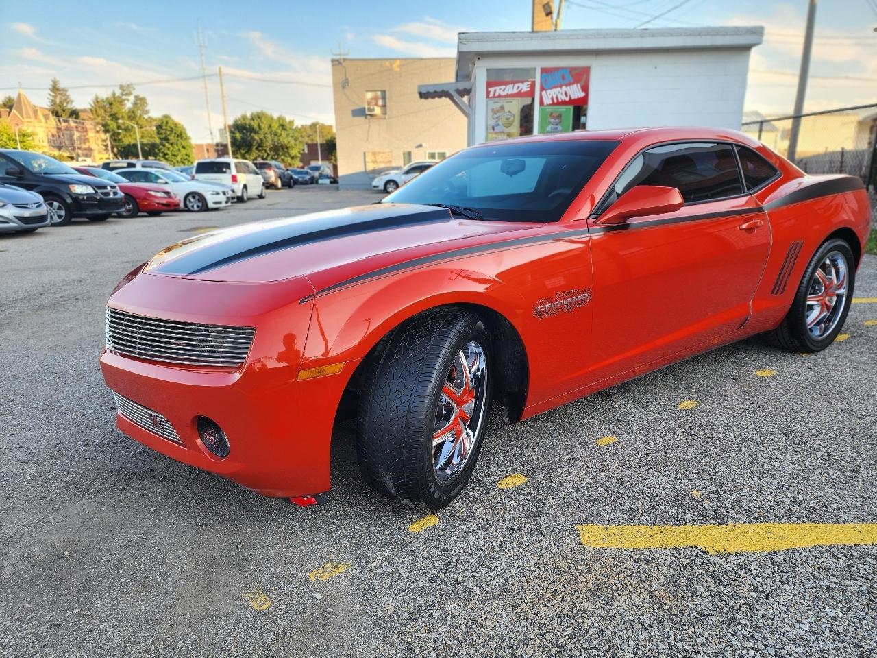 Chevrolet Camaro LT1 Coupe 2011