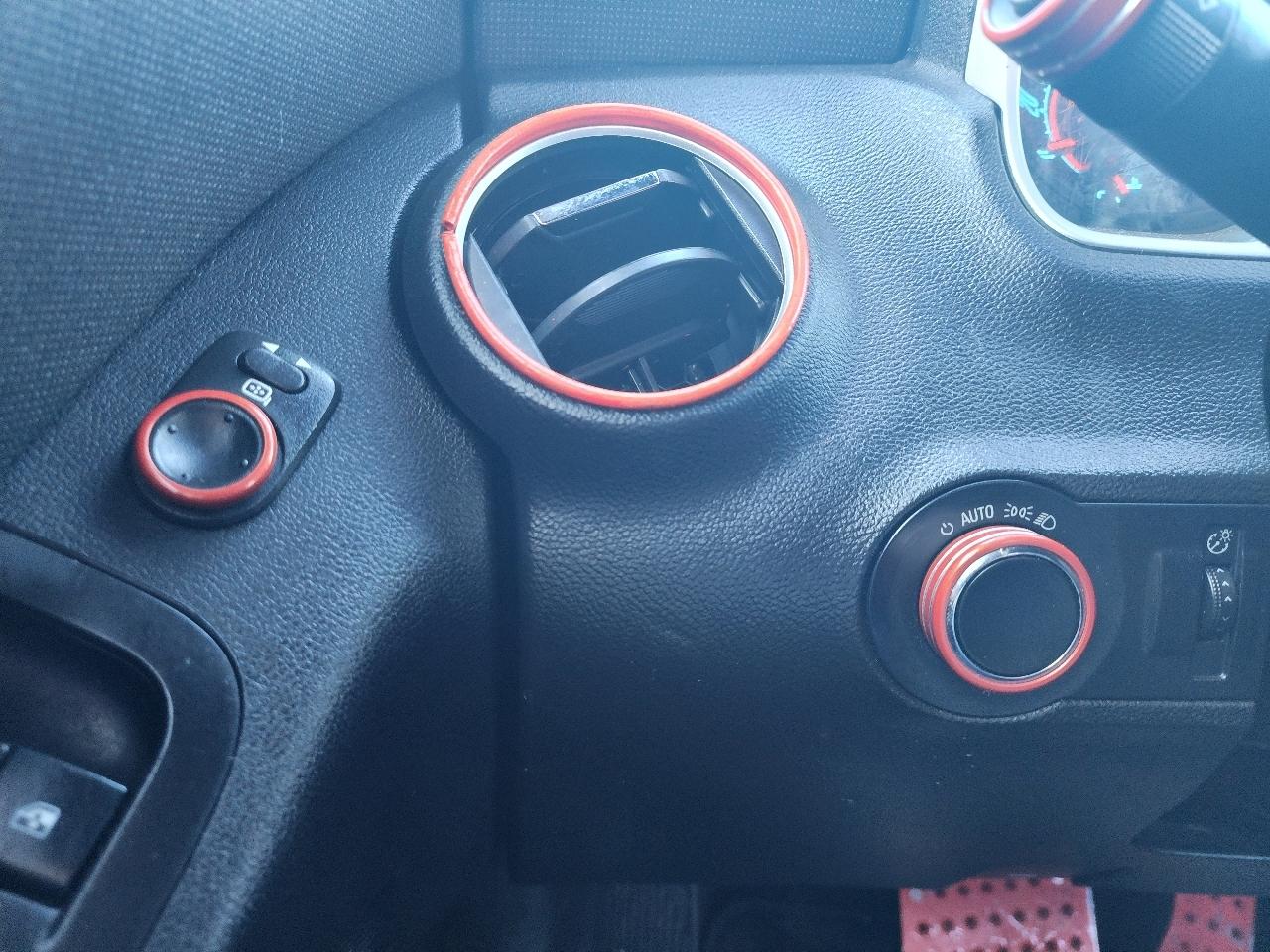 Chevrolet Camaro LT1 Coupe 2011