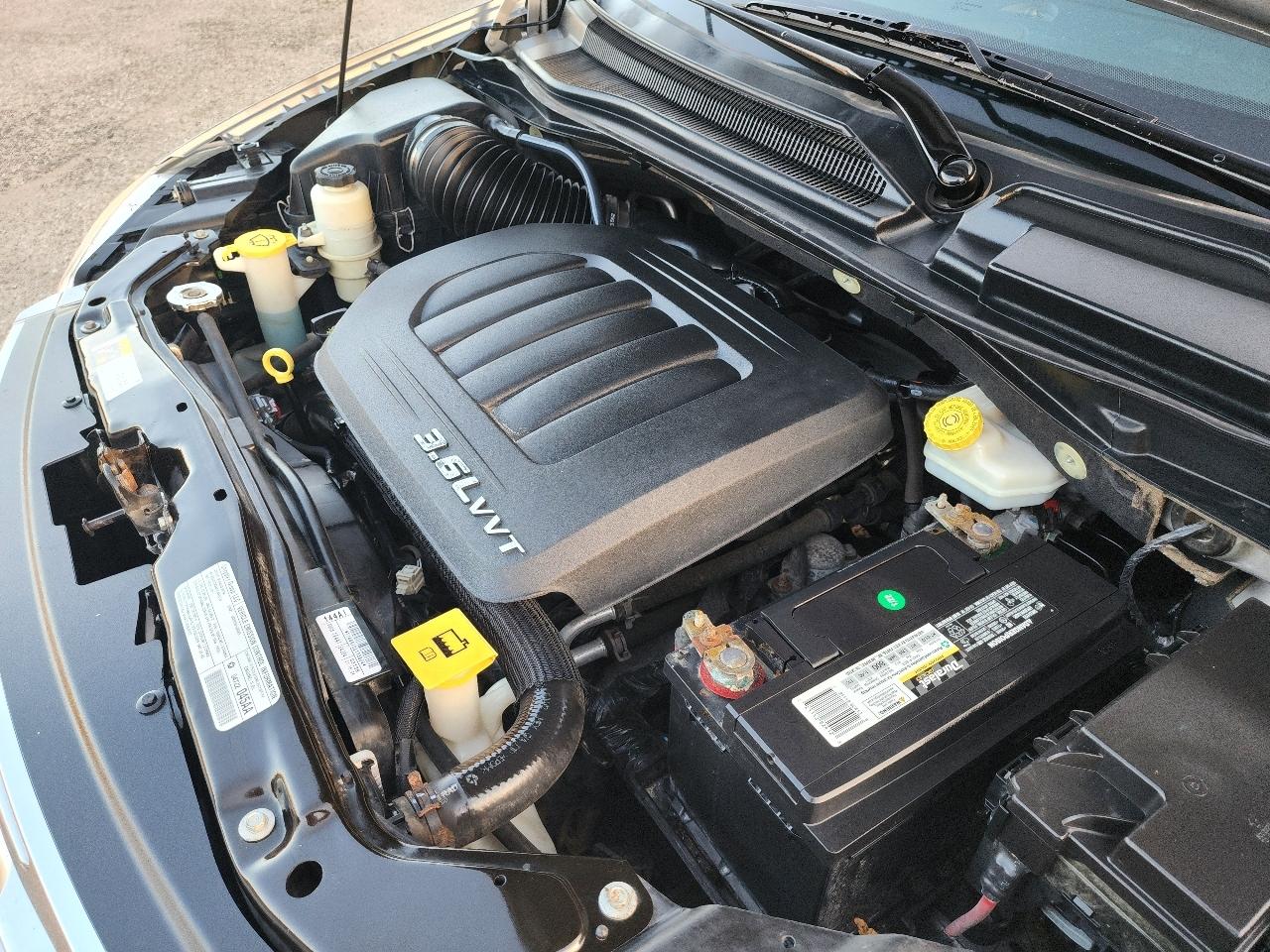 Chrysler Town & Country Touring 2013