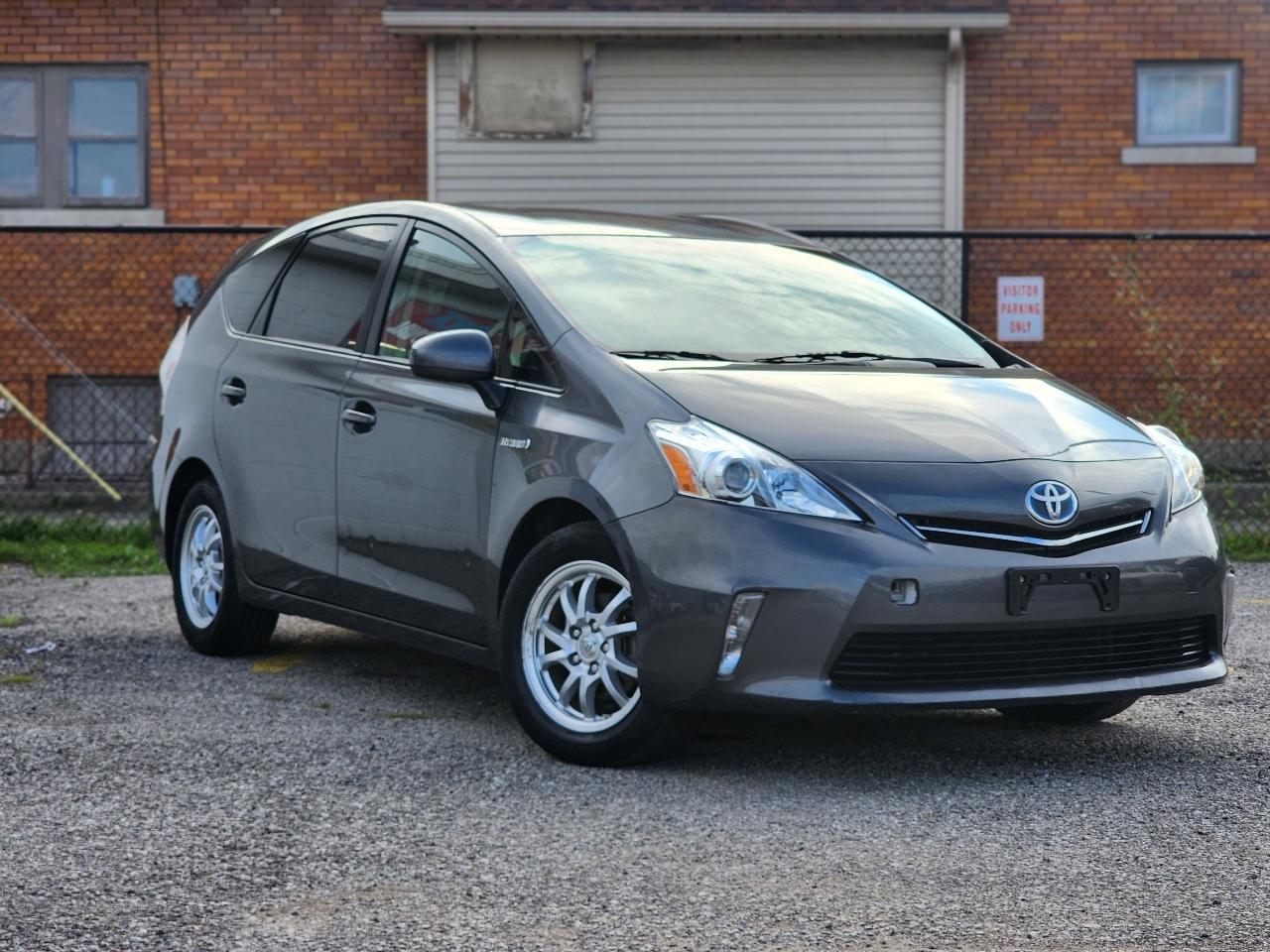 2013 Toyota Prius v