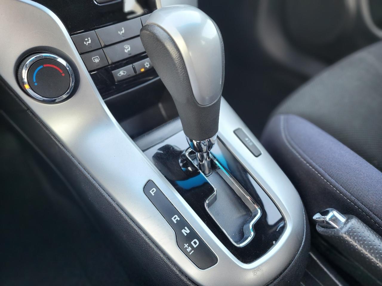 Chevrolet Cruze 1LT Auto 2014