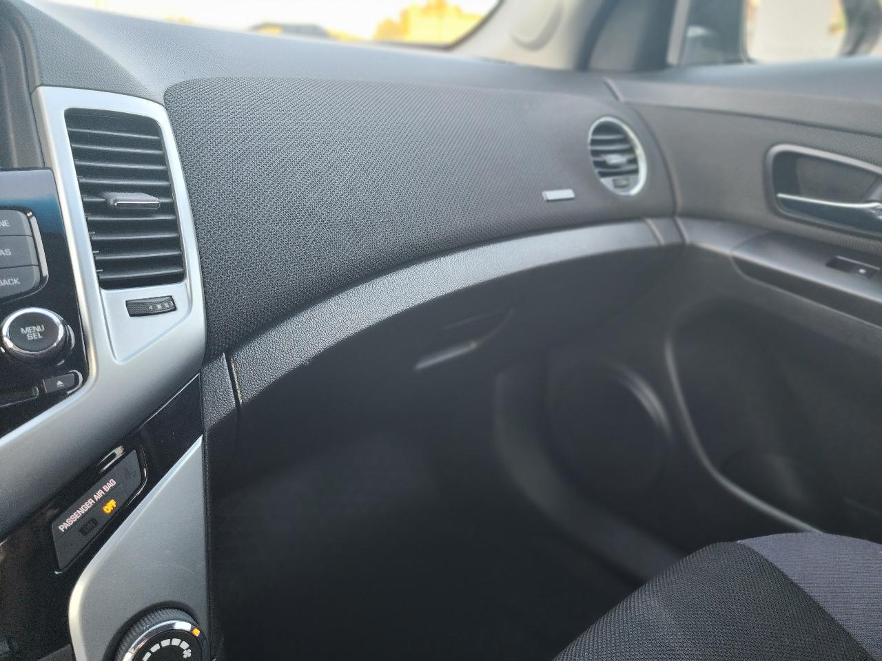 Chevrolet Cruze 1LT Auto 2014