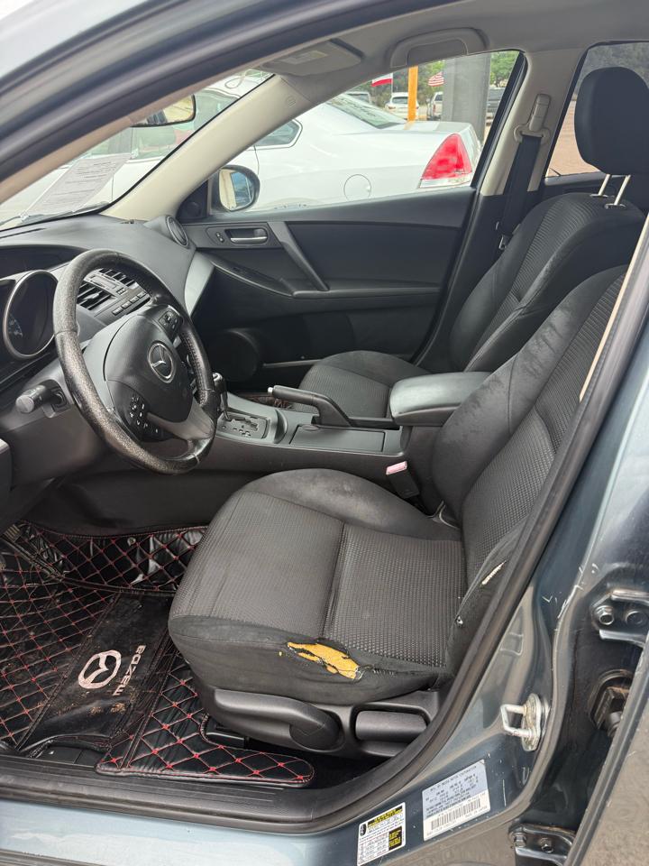 Mazda MAZDA3 i Touring AT 5-Door 2013