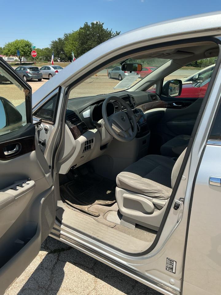 Nissan Quest S 2015
