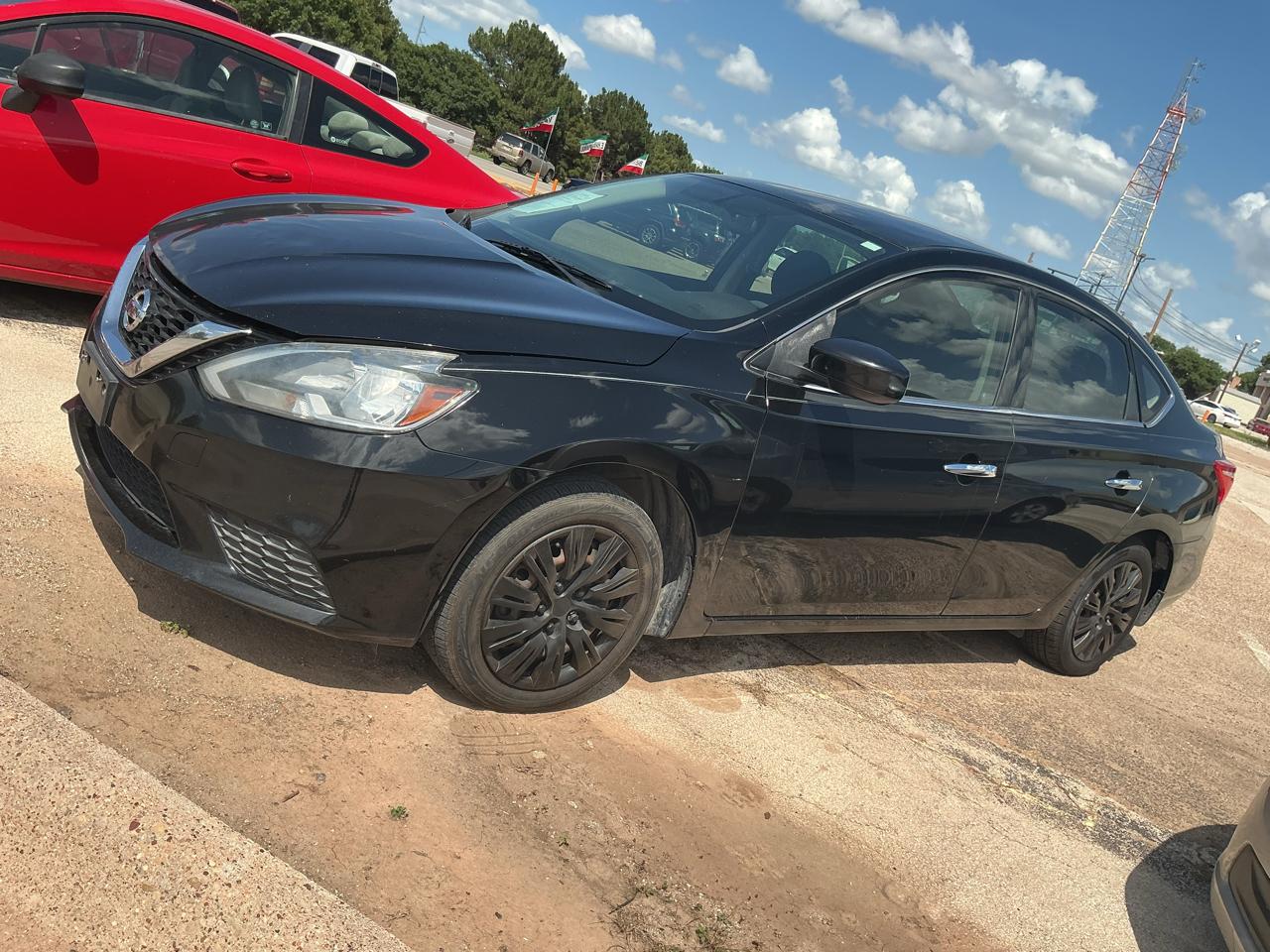 Nissan Sentra S 6MT 2017