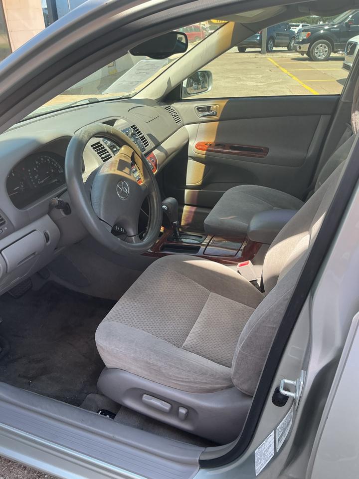 Toyota Camry XLE 2003