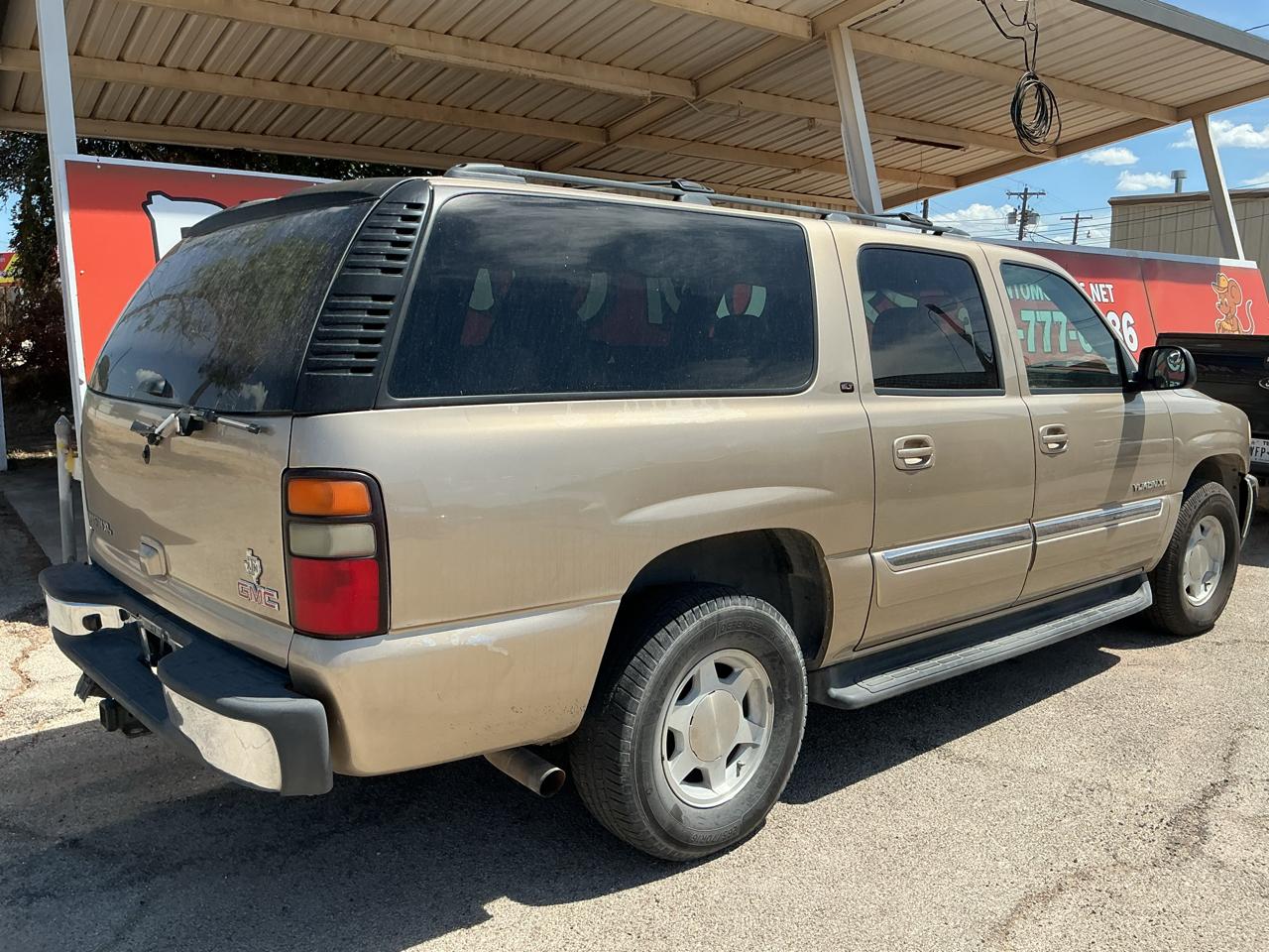 GMC Yukon XL SL 1500 4WD 2006