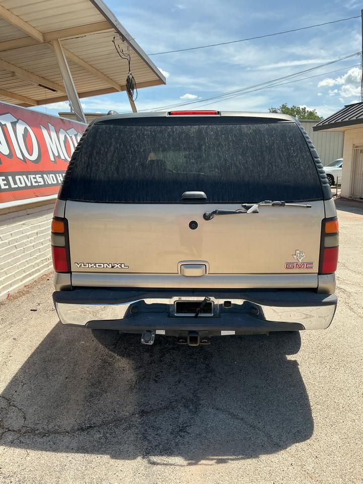 GMC Yukon XL SL 1500 4WD 2006