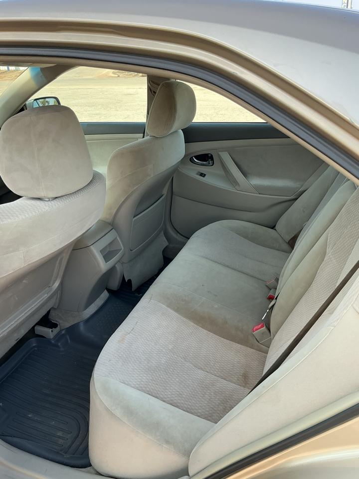 Toyota Camry SE 6-Spd MT 2010