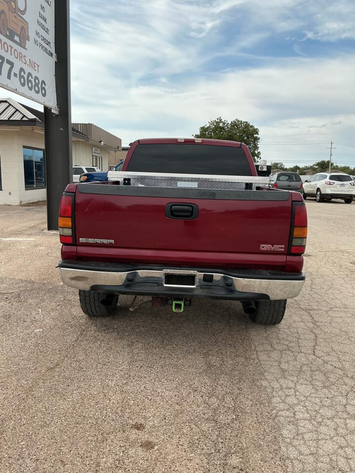 GMC Sierra 1500 2WD Crew Cab 143.5" 2006