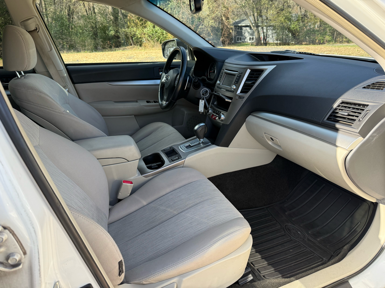 Subaru Outback 2.5i Premium 2014