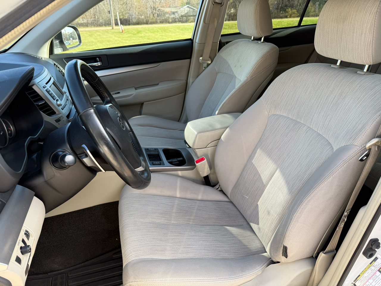 Subaru Outback 2.5i Premium 2014