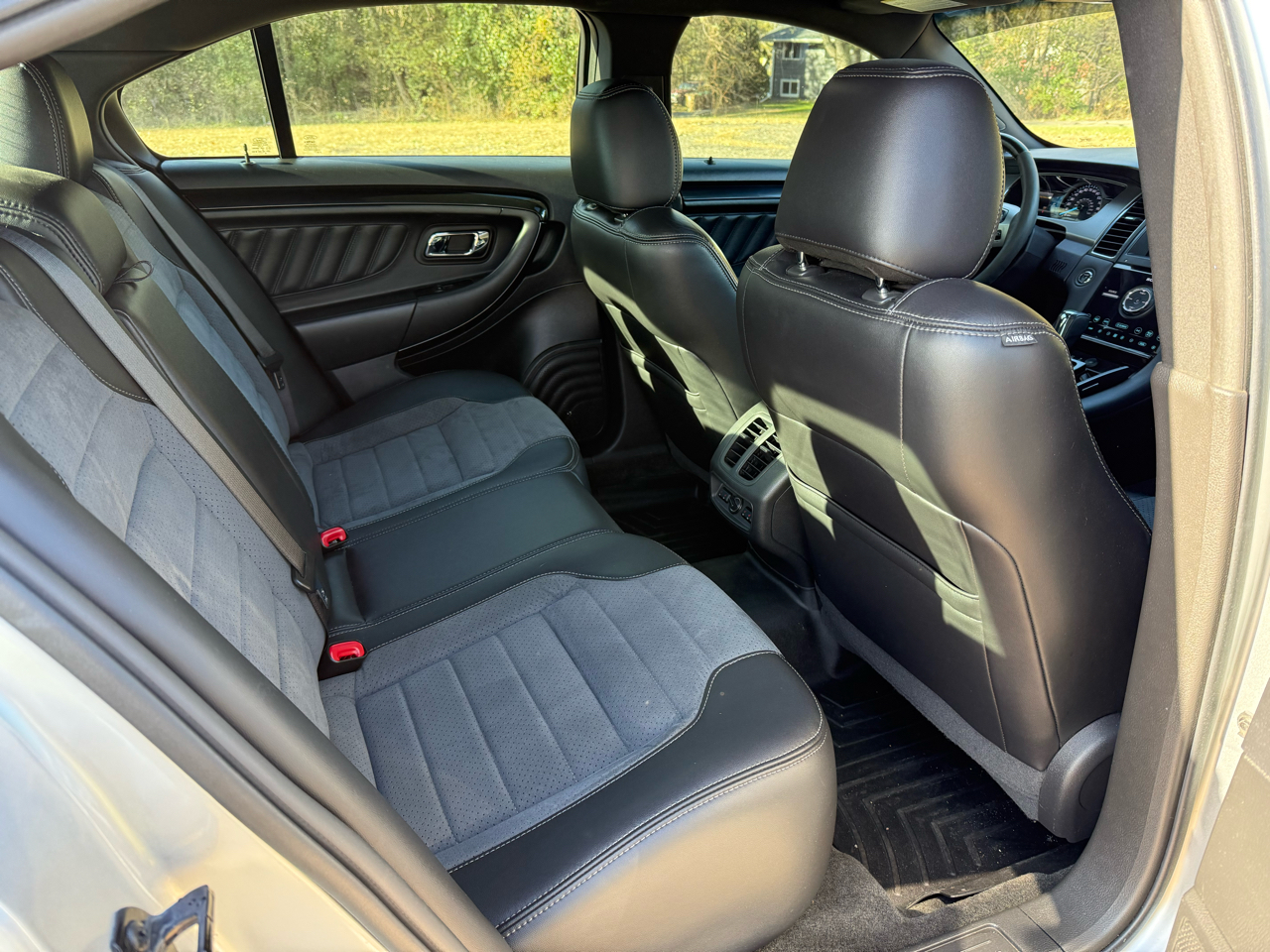 Ford Taurus SHO AWD 2013