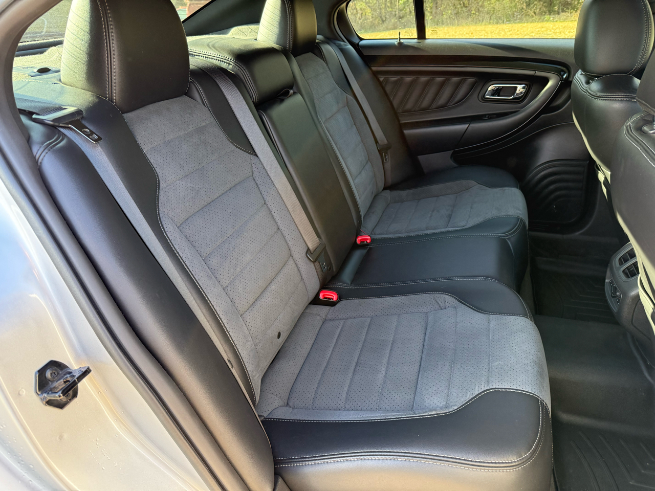 Ford Taurus SHO AWD 2013