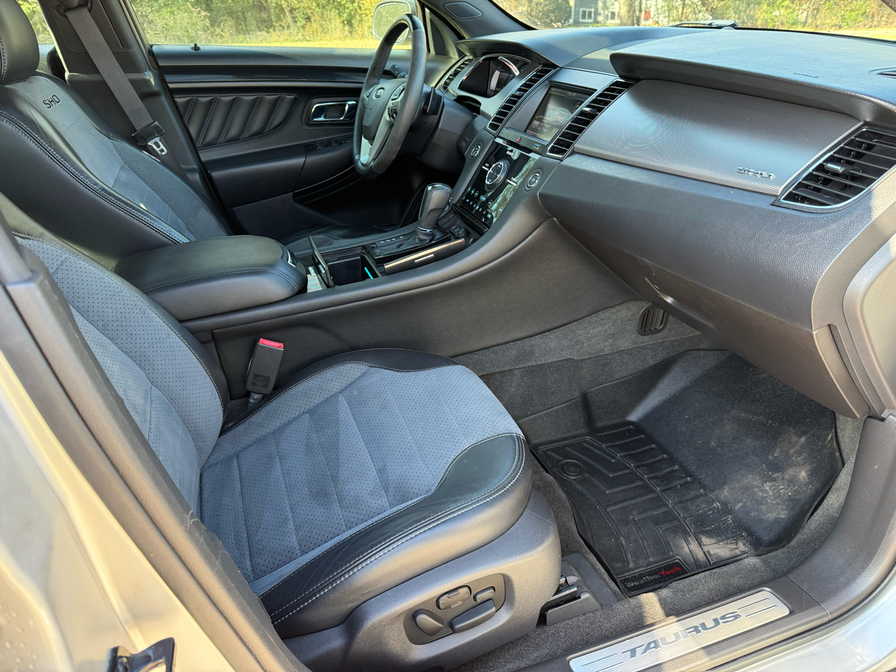 Ford Taurus SHO AWD 2013