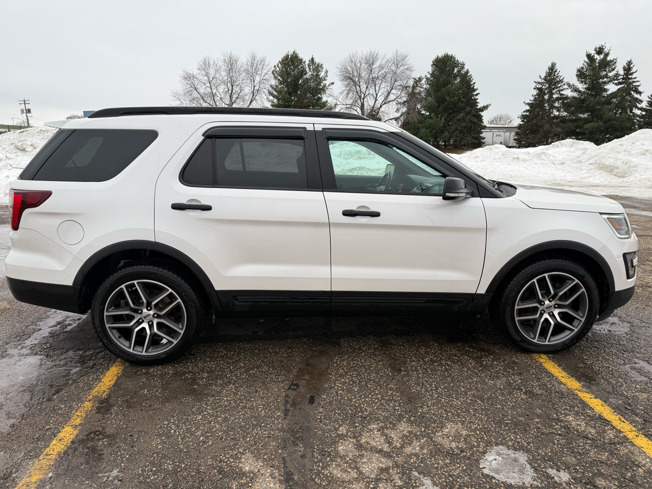 Ford Explorer Sport 4WD 2016