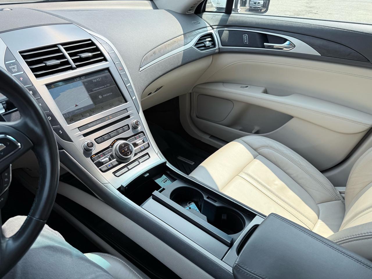 2017 Lincoln MKZ Select - Photo 20