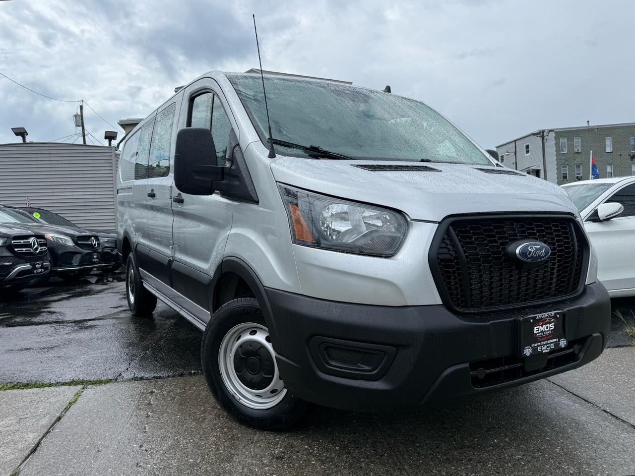 2023 Ford Transit 250 Van