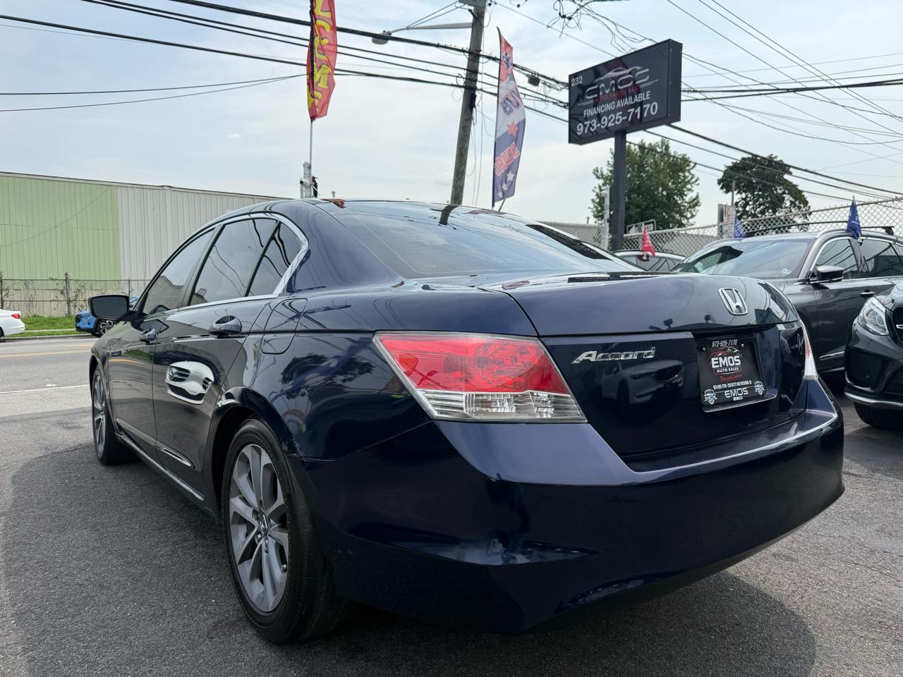 2010 Honda Accord LX - Photo 5