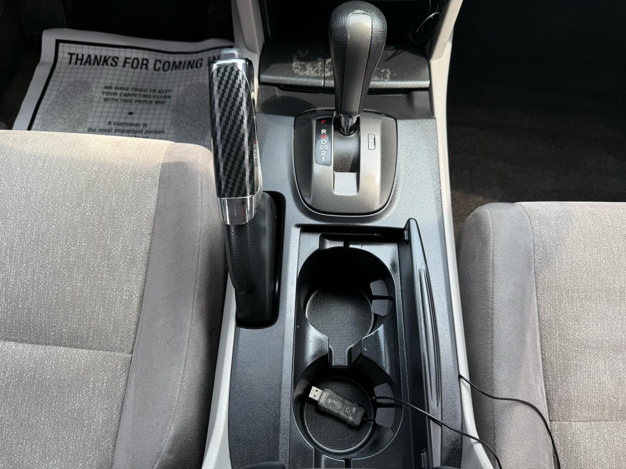 2010 Honda Accord LX - Photo 9