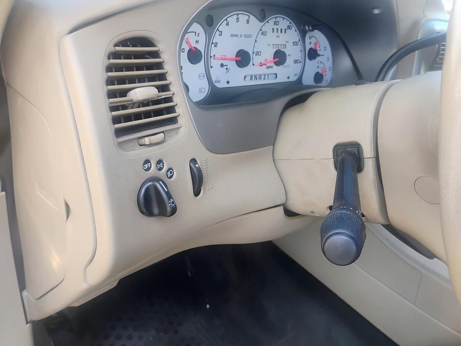 2003 Ford Explorer Sport Trac XLT - Photo 20