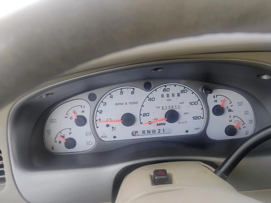 2003 Ford Explorer Sport Trac XLT - Photo 21