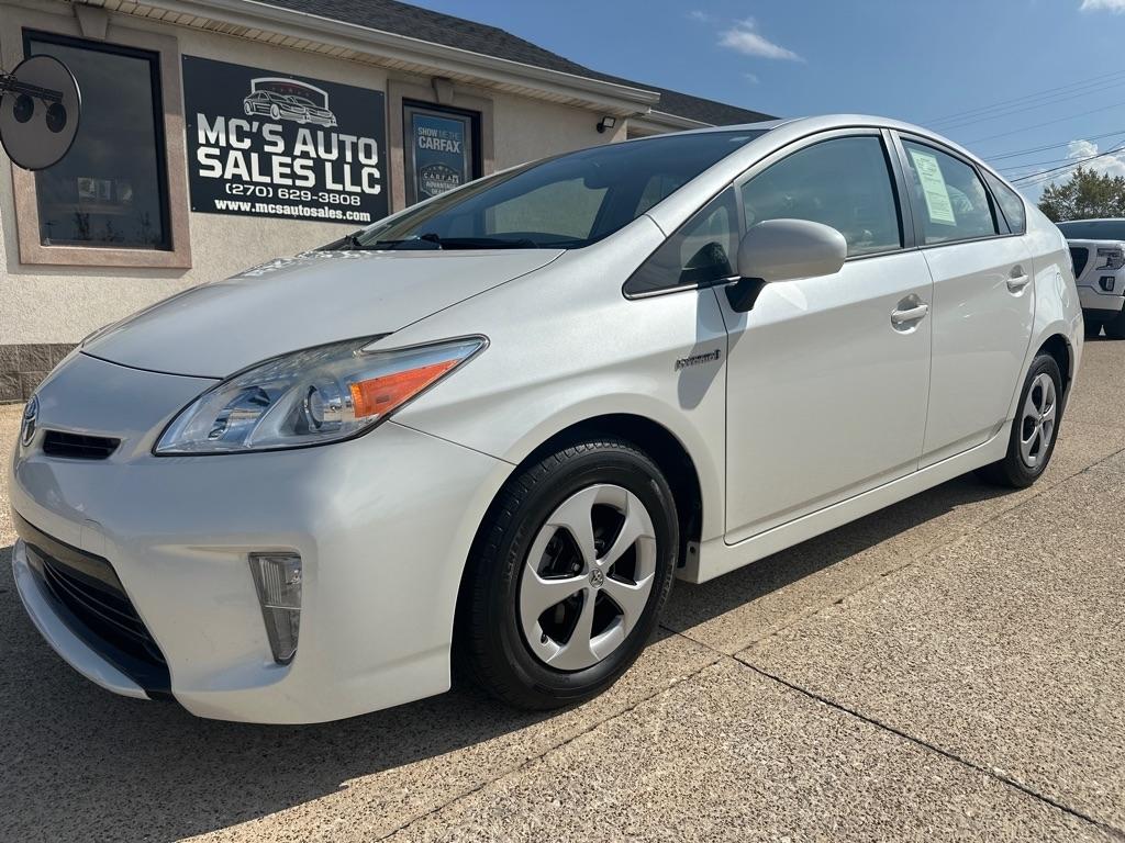 2014 Toyota Prius 5dr HB Four (Natl)