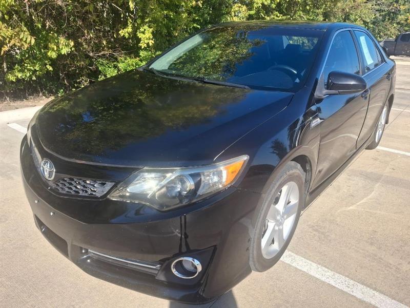 2013 Toyota Camry SE