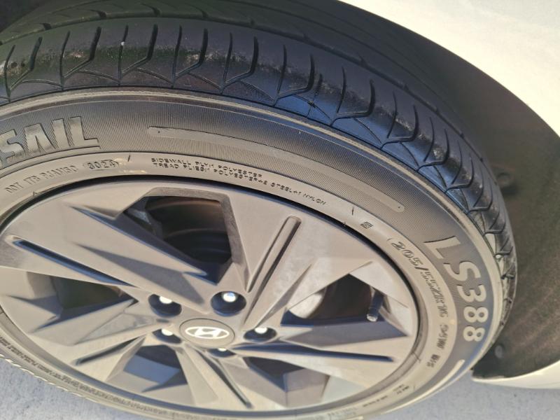 Hyundai Elantra SEL 2021