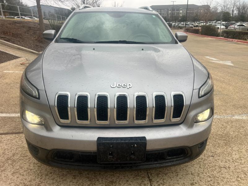 Jeep Cherokee Latitude FWD 2018