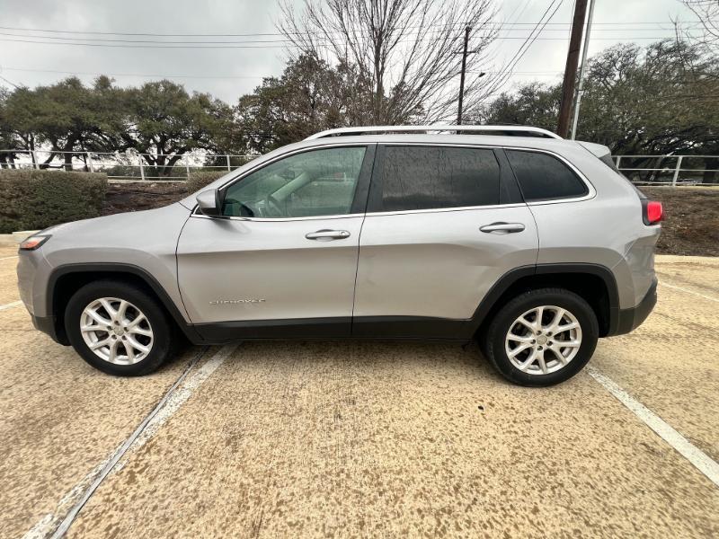 Jeep Cherokee Latitude FWD 2018