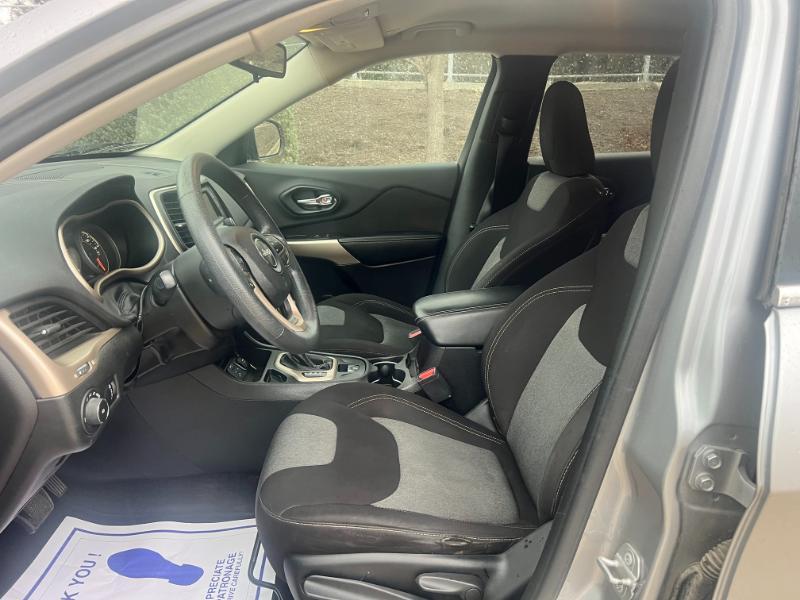 Jeep Cherokee Latitude FWD 2018