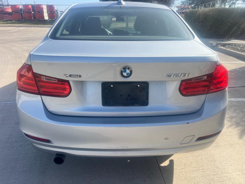 BMW 3-Series 320i xDrive 2014