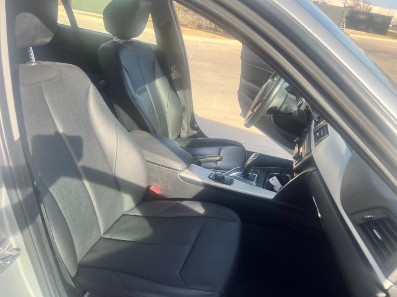 BMW 3-Series 320i xDrive 2014